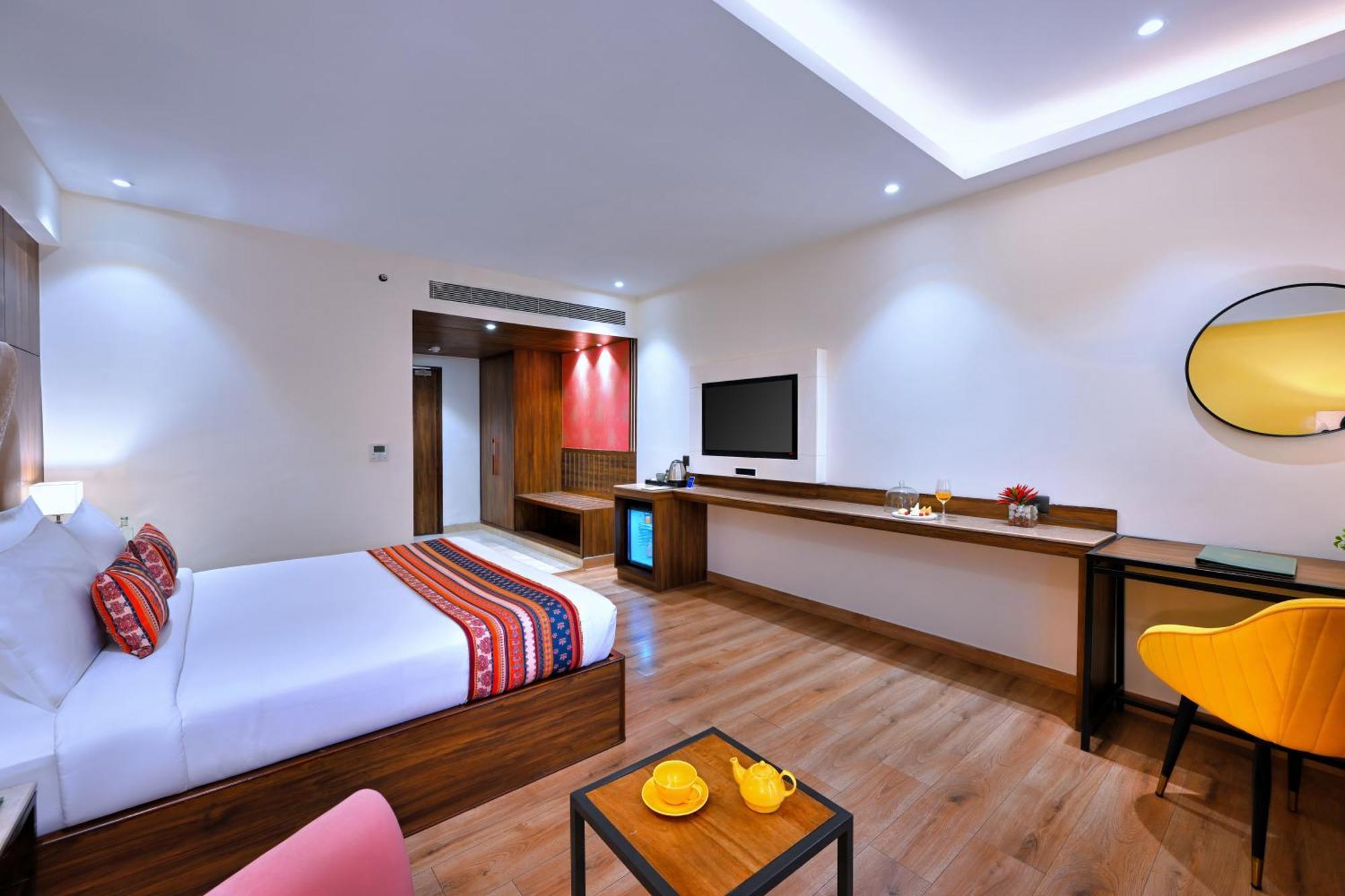 Golden Tulip Agra Agra (Uttar Pradesh) Exterior foto