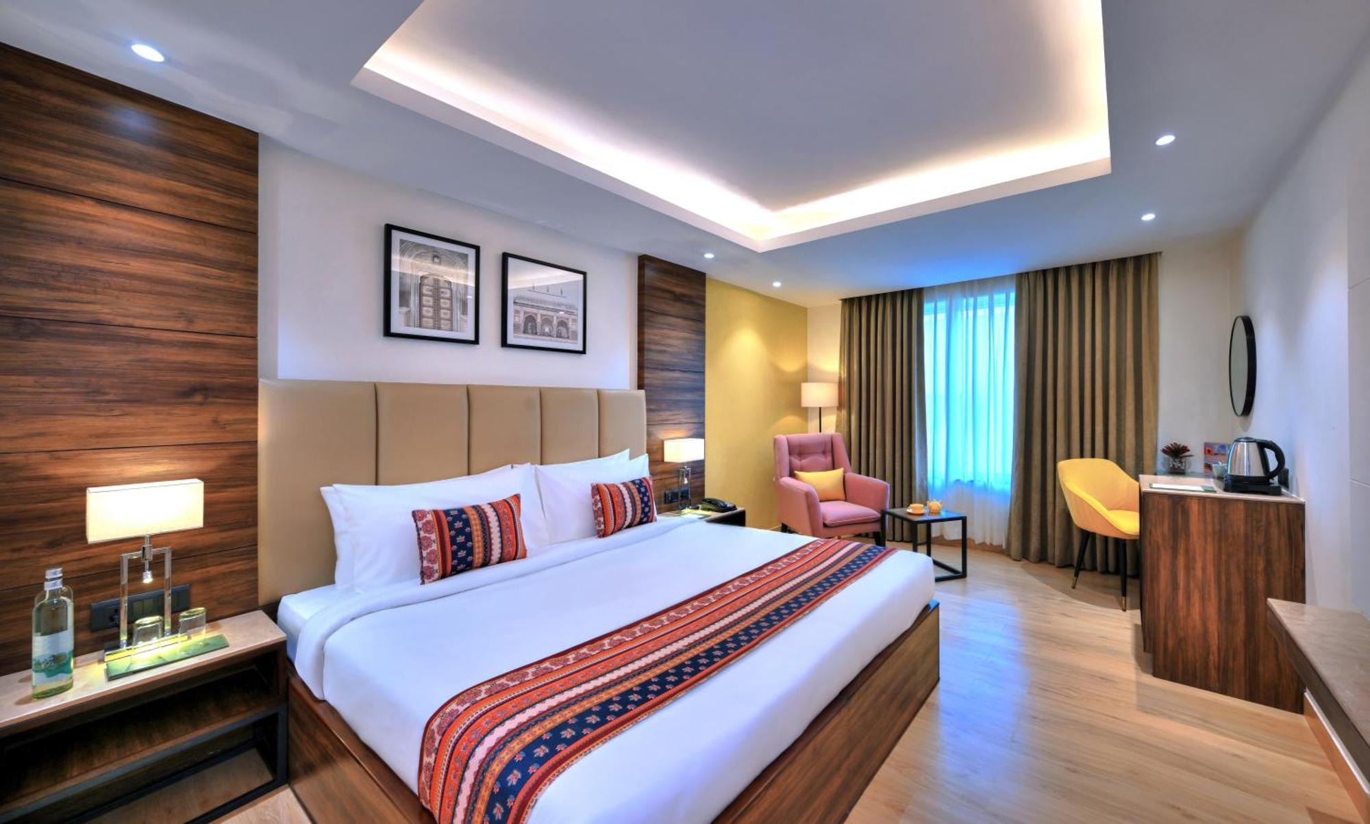 Golden Tulip Agra Agra (Uttar Pradesh) Exterior foto